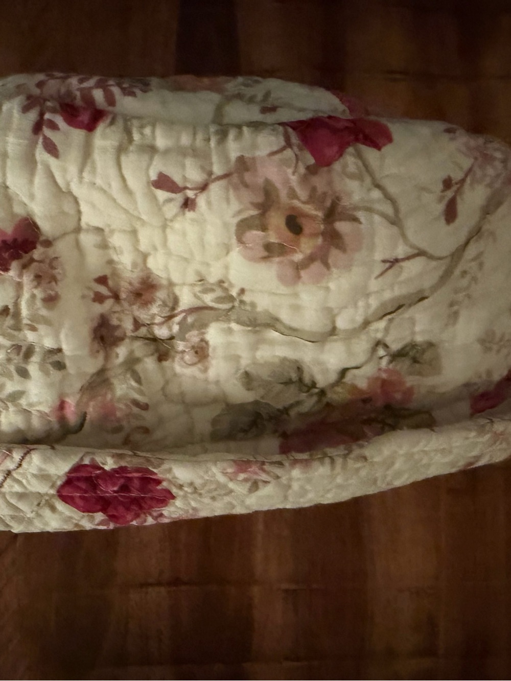 Quilted Floral hat in Cream with Rose Accents